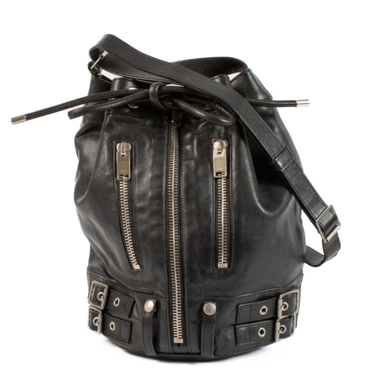 Saint laurent rider bucket bag hotsell
