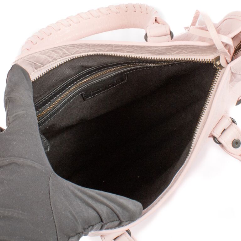 ◆春カラー◆【BALENCIAGA】Small Le City レザーバッグ Balenciaga Small Le City Crinkle Leather Top Handle Bag