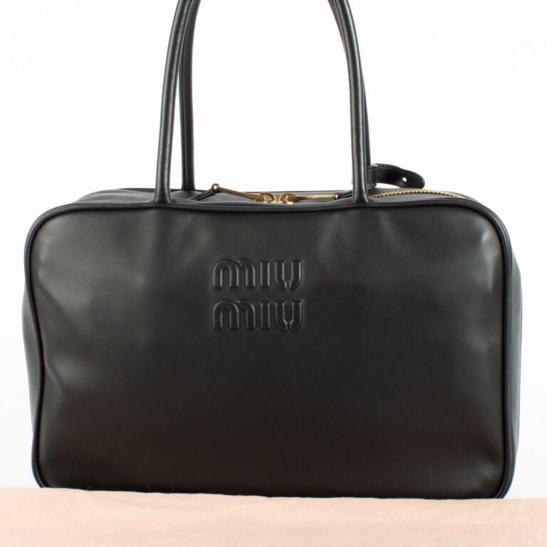 Miu Miu Black Beau Bag ○ Labellov ○ Buy and Sell Authentic Luxury