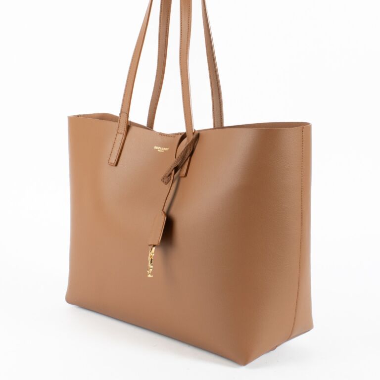 Saint Laurent Camel East/West Shopping Bag ○ Labellov ○ Buy and