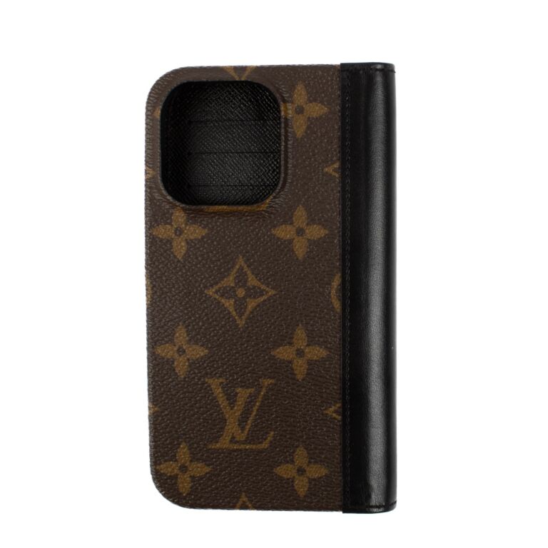 Louis Vuitton Monogram iPhone 15Pro Case ○ Labellov ○ Buy