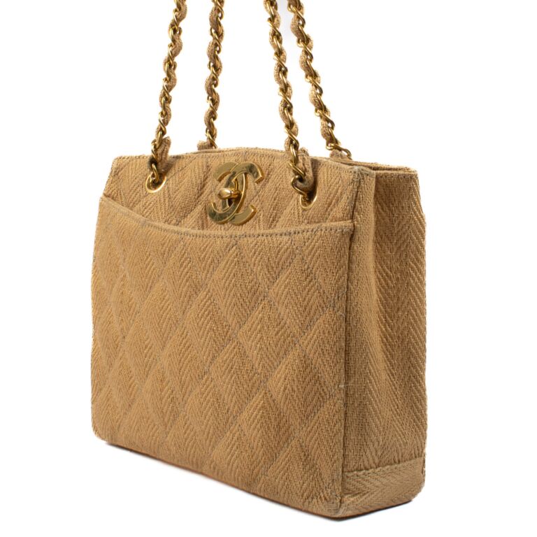Straw chanel bag hotsell