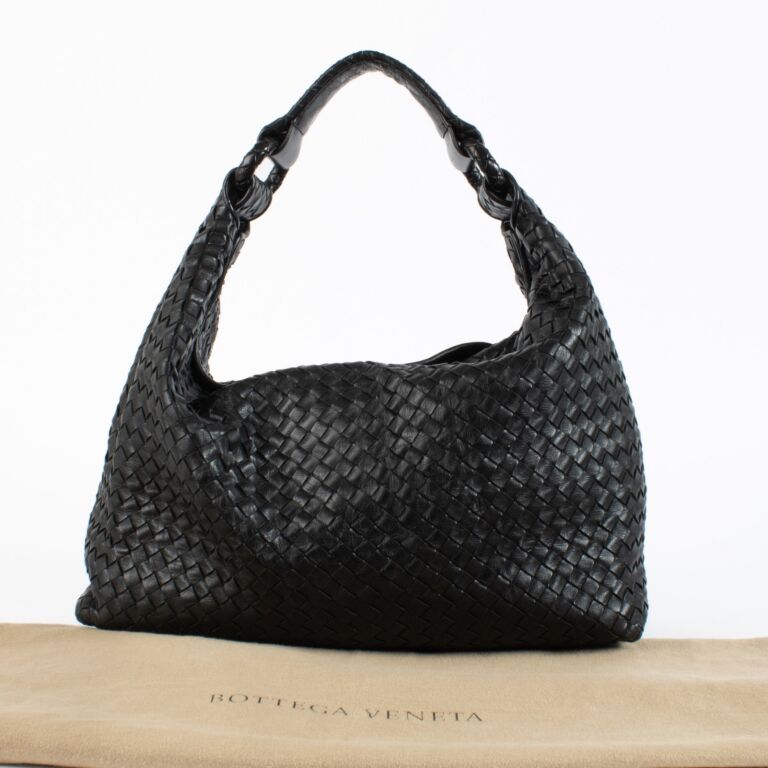 バッグ BottegaVeneta intrecciato hobo shoulder Bottega Veneta Black Intrecciato Hobo Bag ○ Labellov ○ Buy and