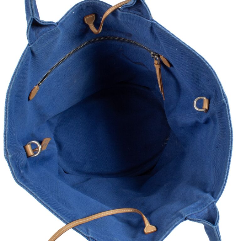 Prada Blue Canvas Tote ○ Labellov ○ Buy and Sell Authentic