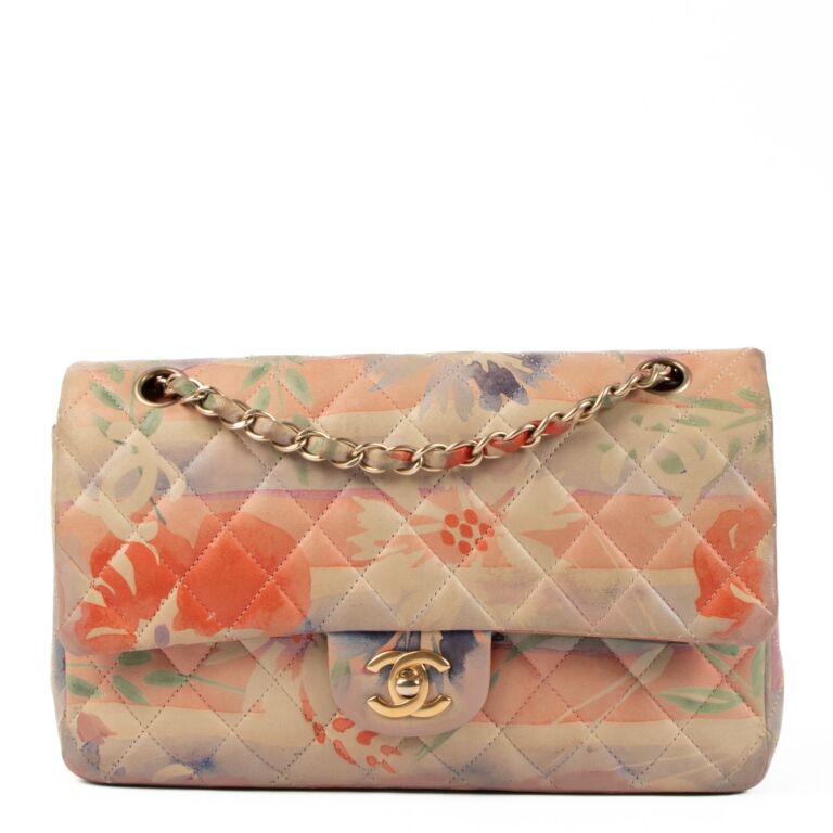 Chanel ○ Labellov ○ Buy and Sell Authentic Luxury