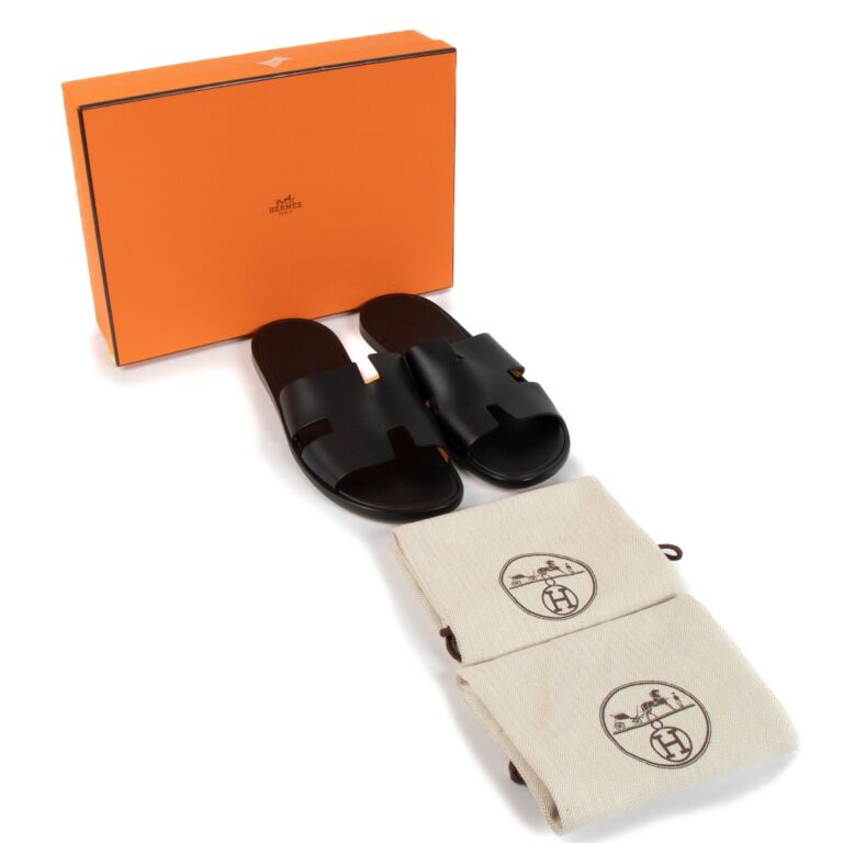 Hermès Black Izmir Sandals - size 44 ○ Labellov ○ Buy and