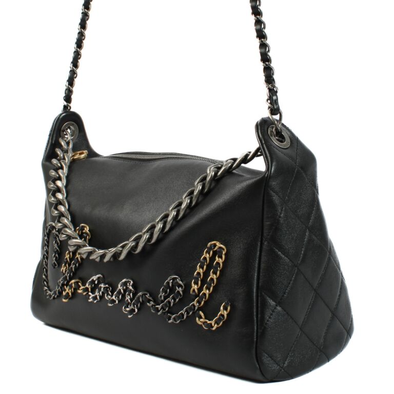 CHANEL バッグ Chanel Black Calfskin Chain 20s Signature Hobo Bag ○ Labellov