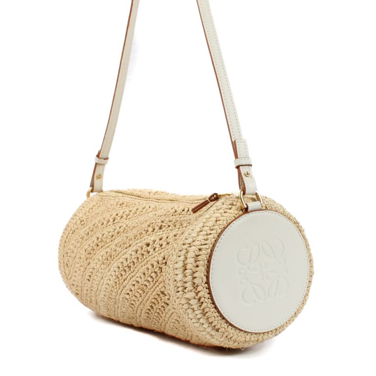 Loewe White Raffia Bracelet Pouch ○ Labellov ○ Buy and Sell