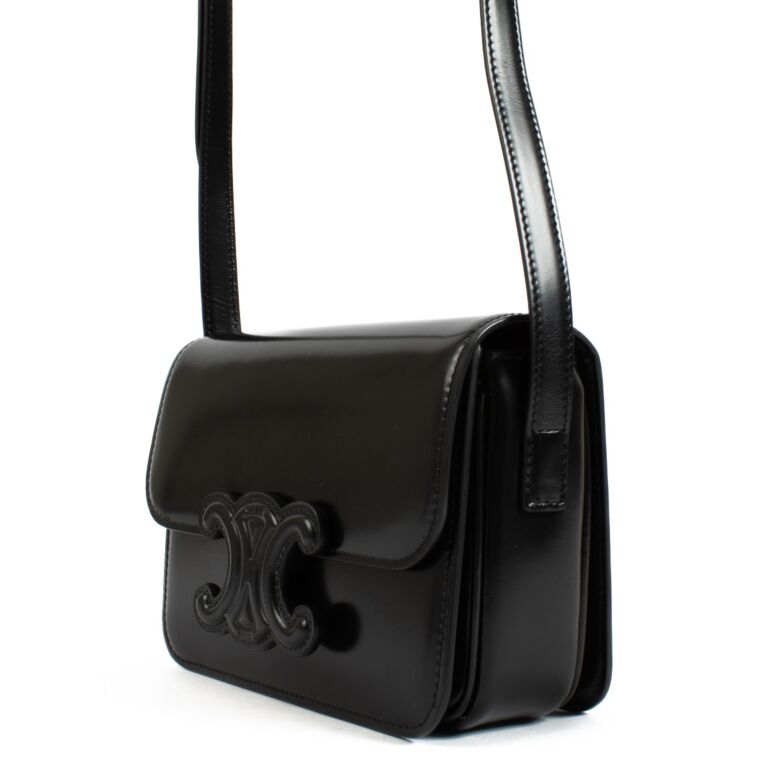 ショルダーバッグ・ポシェット CELINE SHOULDER BAGS BLACK Celine All Black Shiny Calfskin Teen Triomphe Bag
