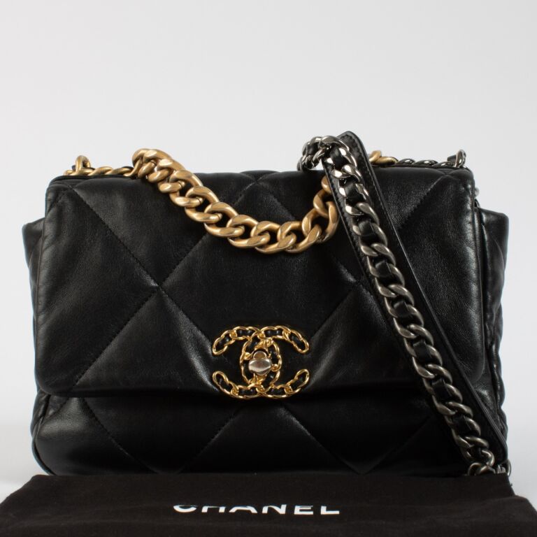 Chanel Black Medium Chanel 19 Bag ○ Labellov ○ Buy and