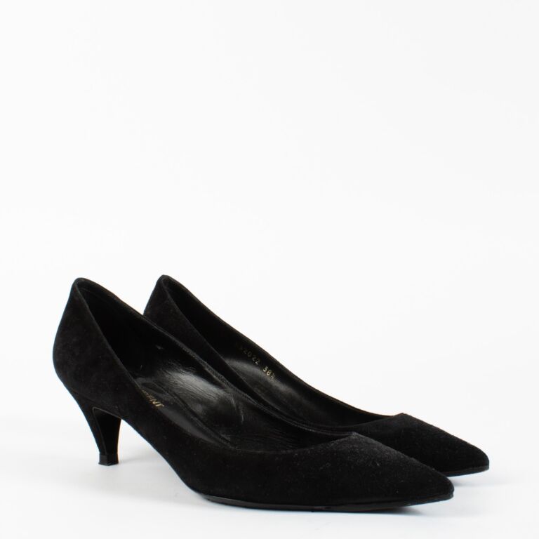 Saint Laurent Black Suede Pumps ○ Labellov ○ Buy and Sell