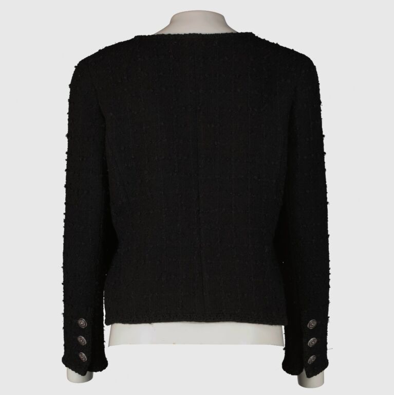 Chanel 09A Black Tweed Jacket - Size FR40 ○ Labellov ○ Buy