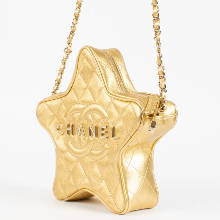 Chanel Metallic Gold Leather Star Bag ○ Labellov ○ Buy and Sell
