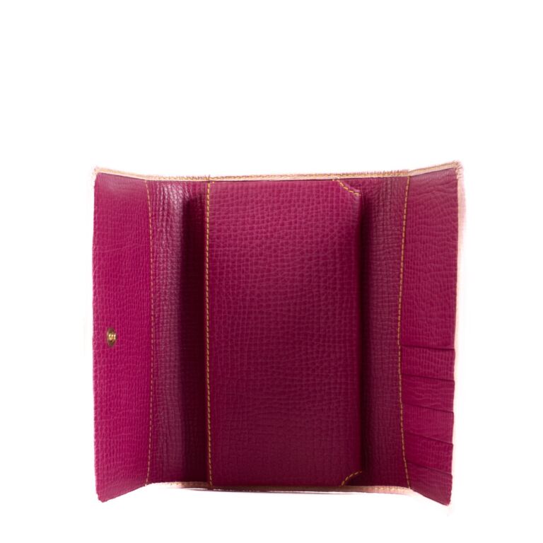 Dolce & Gabbana Pink Miss Sicily Von Bag ○ Labellov ○ Buy and