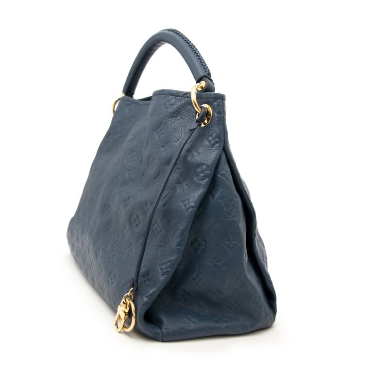 Louis Vuitton Artsy Navy Blue - 3 For Sale on 1stDibs