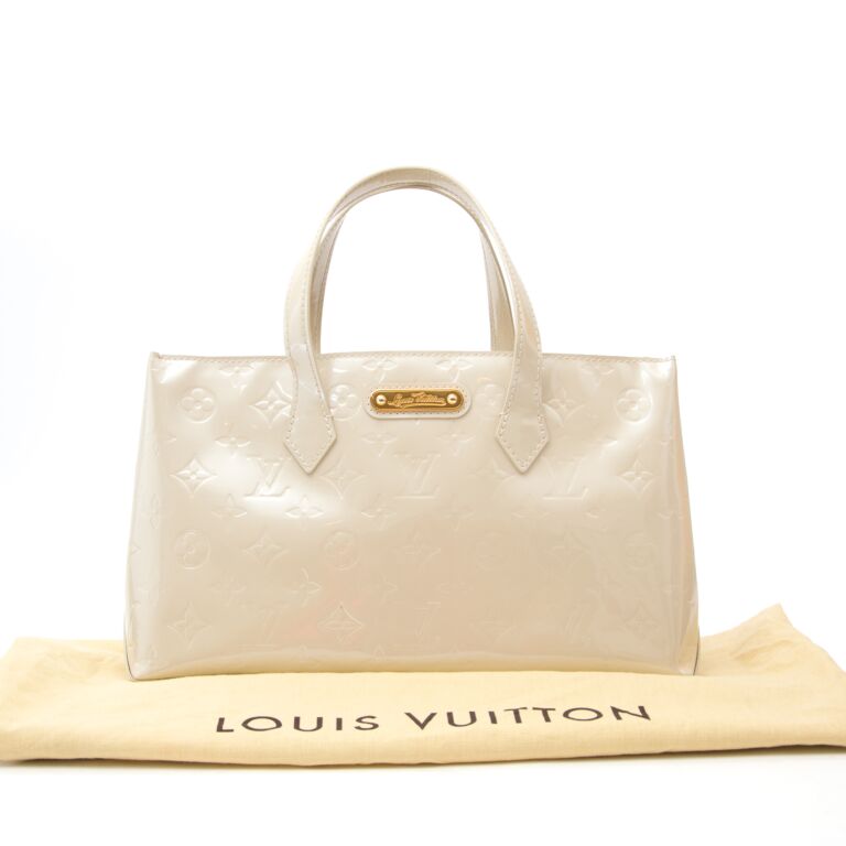Louis Vuitton Wilshire PM Monogram Vernis
