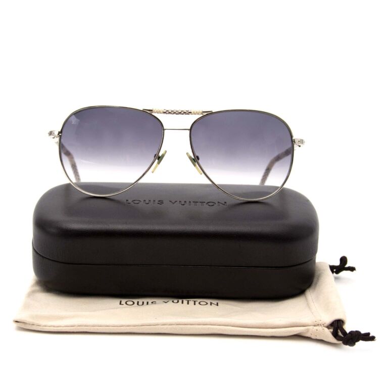 LOUIS VUITTON Metal Frame Damier Azur Petite Viola Pilote Sunglasses