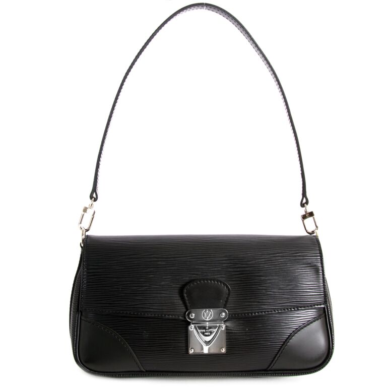 epi leather shoulder bag