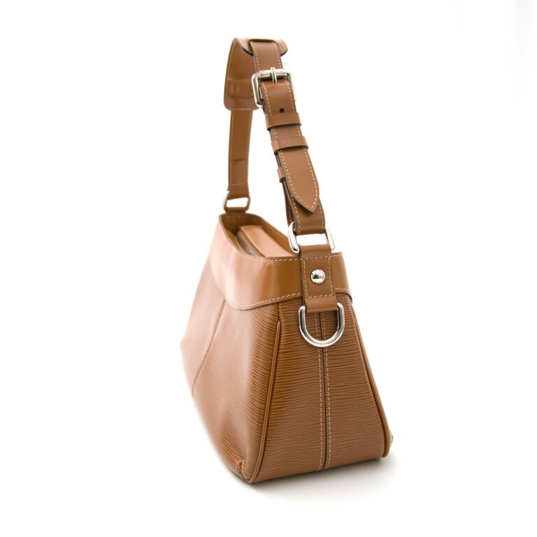 Louis-Vuitton-Epi-Turenne-GM-Shoulder-Bag-Camel-M59271 – dct