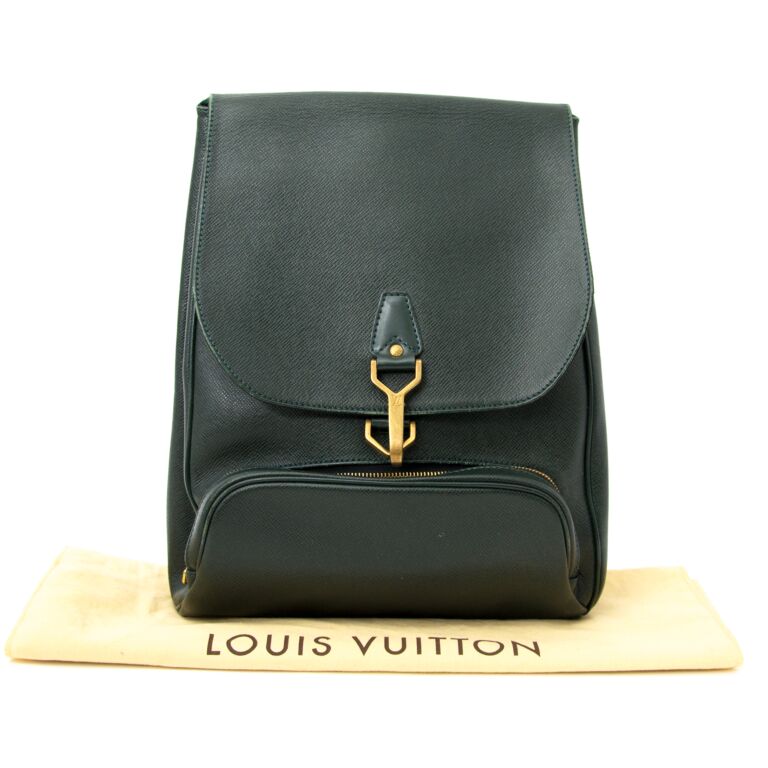 louis vuitton backpack green