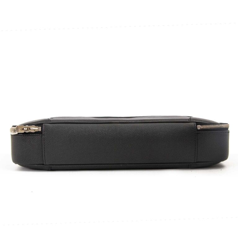Louis Vuitton Black Taiga Leather Odessa Laptop Bag 917lv17