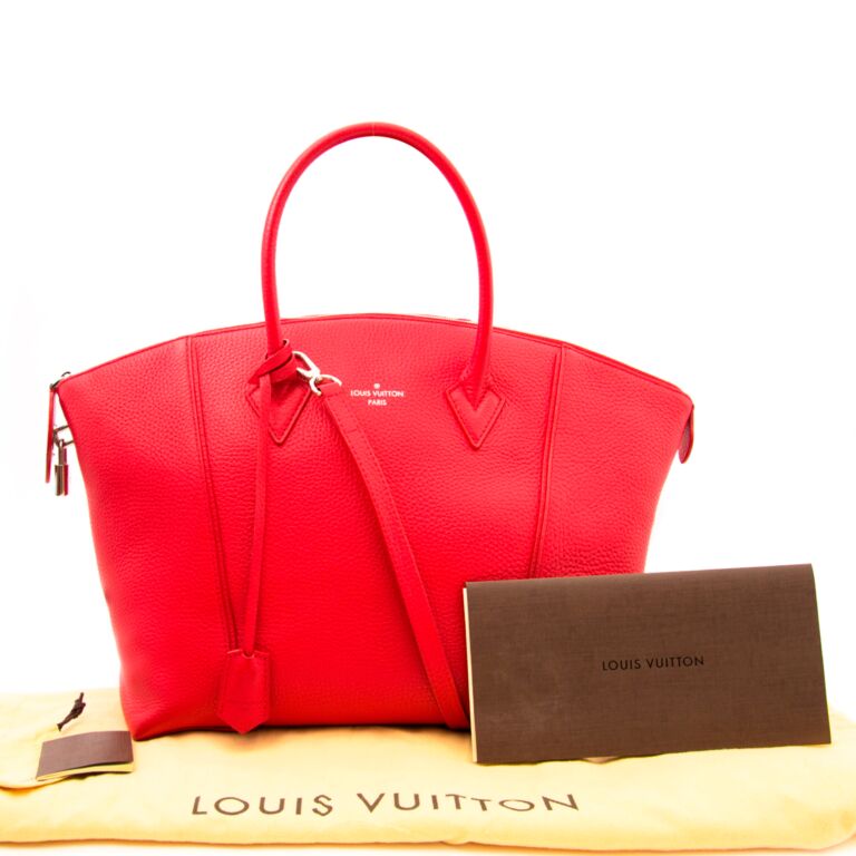 Soft lockit leather handbag Louis Vuitton Red in Leather - 26593605