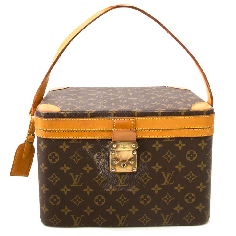 Louis Vuitton Monogram NICE Cosmetic Travel Bag LVJS601 ○ Labellov ○ Buy  and Sell Authentic Luxury