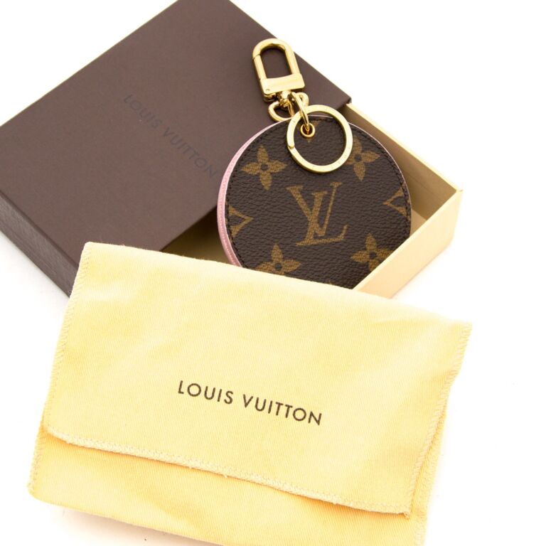 Louis Vuitton Inventeur Mirror Bag Charm - Gold Bag Accessories