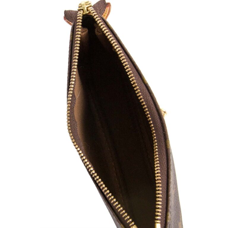 Pre Loved Louis Vuitton Monogram Trunks Bags Mini Pochette Accessoires –  Bluefly