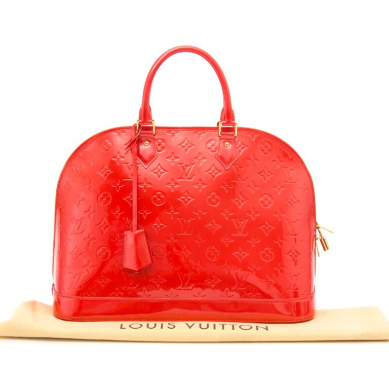 Louis Vuitton Alma MM Vernis Grenadine ○ Labellov ○ Buy and Sell