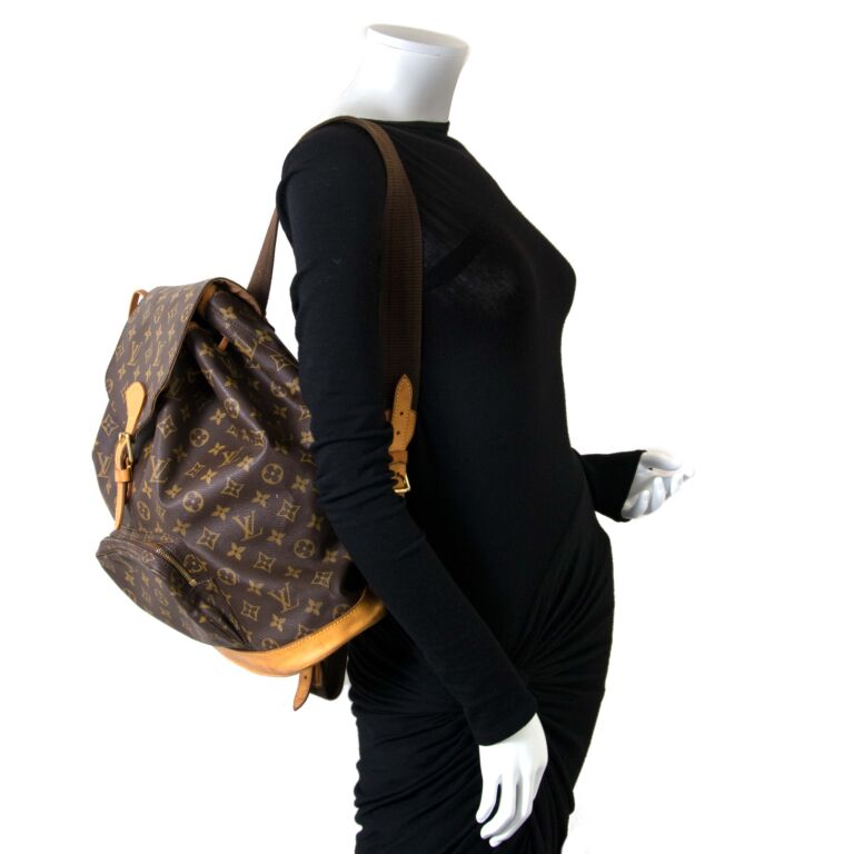 louis-vuitton montsouris backpack