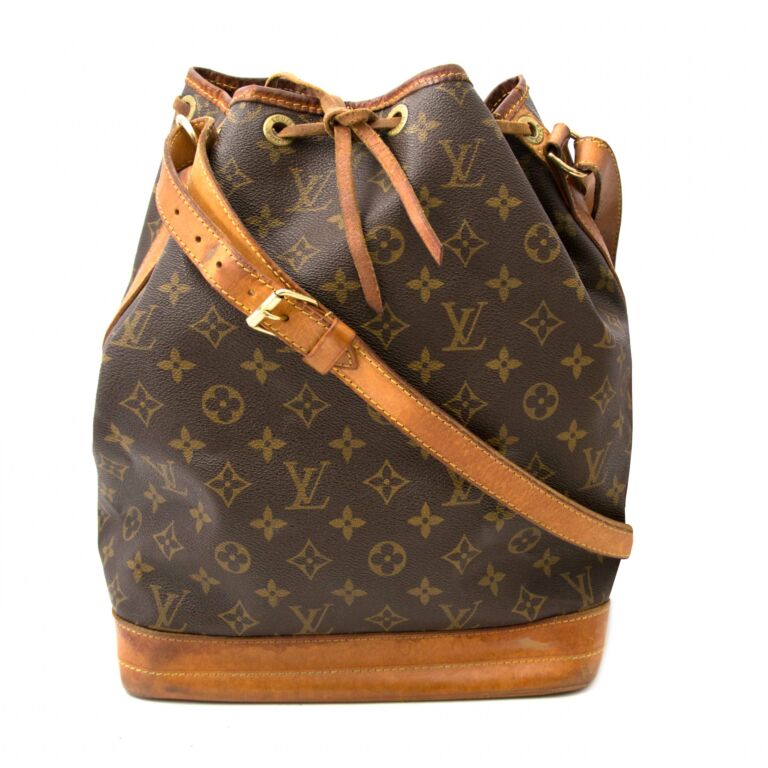 Like new authentic Louis Vuitton LV monogram Noe BB bucket bag, Luxury, Bags  & Wallets on Carousell