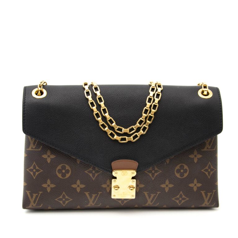 Buy Pre-owned & Brand new Luxury Louis Vuitton Pallas Chain Monogram Canvas  Calf Leather Shoulder Bag Online