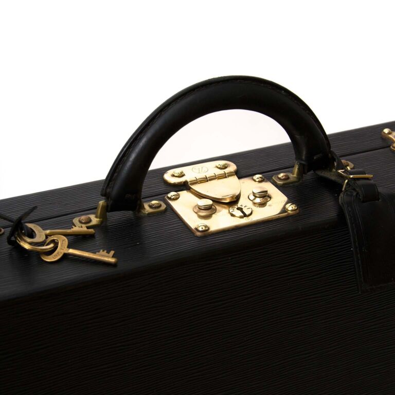 Louis Vuitton Gold Epi Leather President Briefcase - Luggage