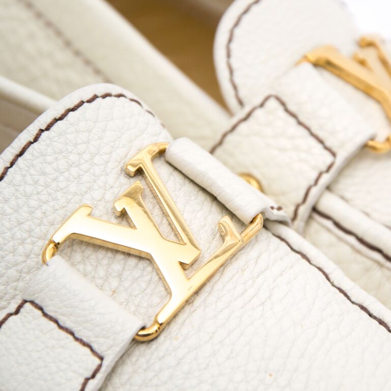 Louis Vuitton White Oxford Loafer - Size: 38.5 ○ Labellov ○ Buy