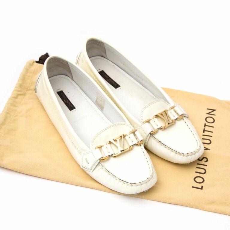 louis vuitton driving shoes white