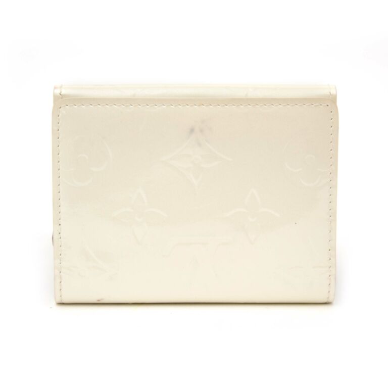 Louis Vuitton Grey Monogram Mat Vernis Leather Elise Wallet in Gray for Men