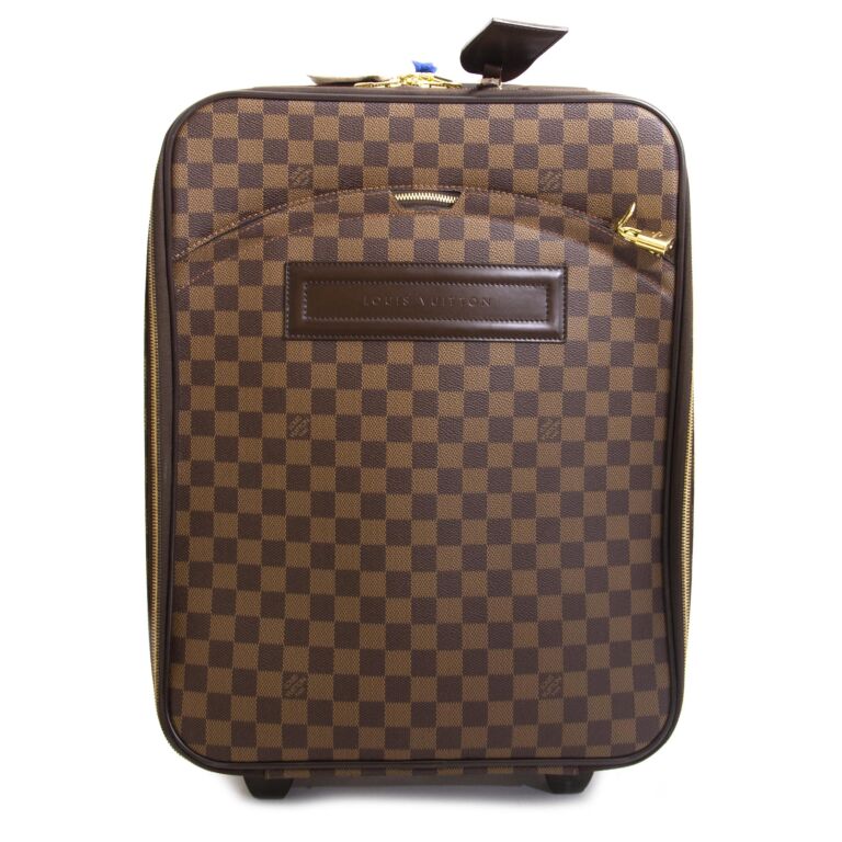 Louis vuitton outlet rolling duffle