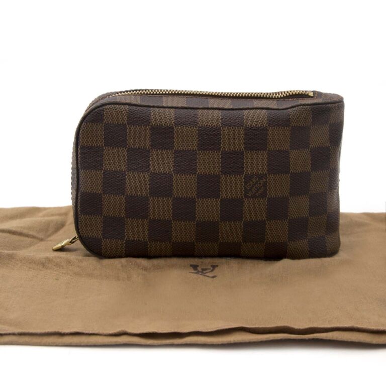 Louis Vuitton Damier Ebene Géronimos Hip Bag ○ Labellov ○ Buy