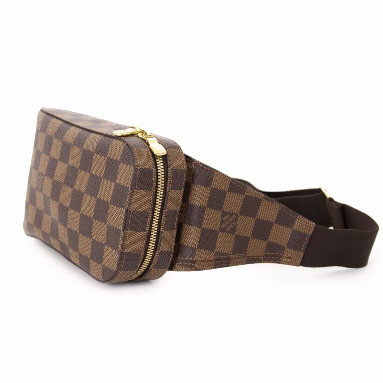 BANANANINA - Belt bag or crossbody, choose your style in Louis Vuitton  Geronimos! Louis Vuitton Damier Ebene Geronimos 🔎676457 / 59671 For order  and details please contact by WhatsApp to 08118997459 or