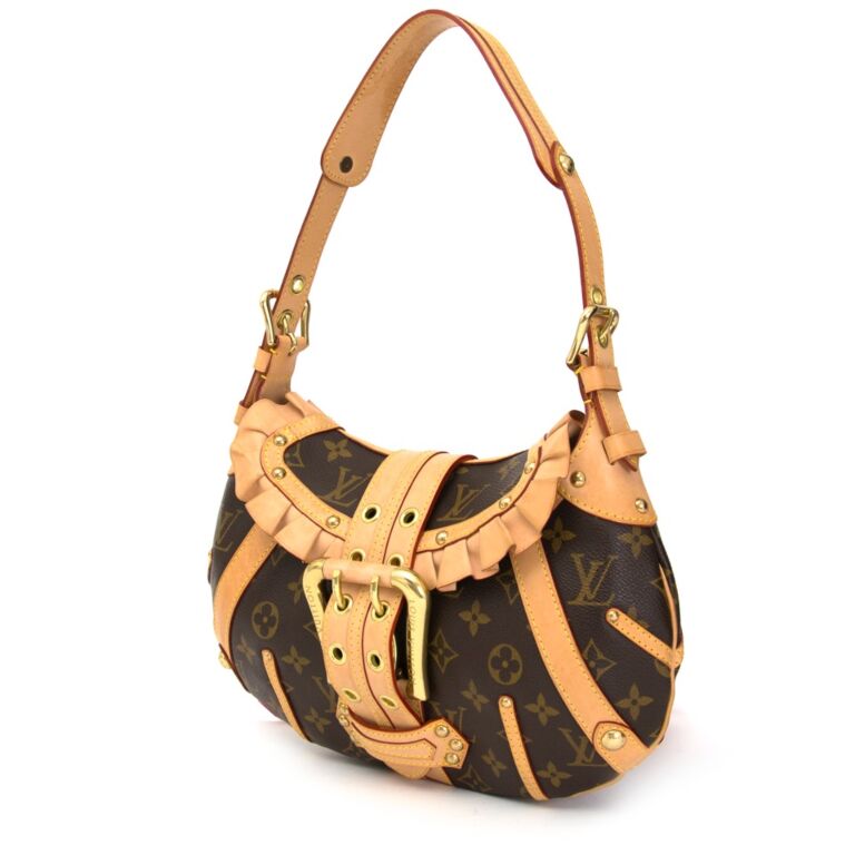 Louis Vuitton Monogram Canvas Leonor Bag ○ Labellov ○ Buy and Sell  Authentic Luxury