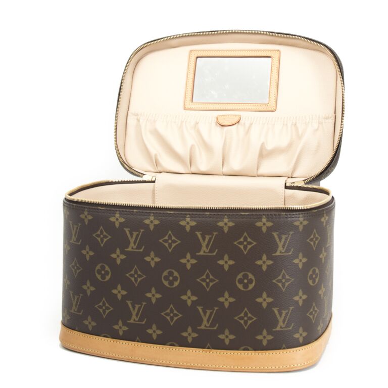 Louis Vuitton Nice BB - TheBrandnameRental เช่ากระเป๋าและสินค้าแบรนด์เนม