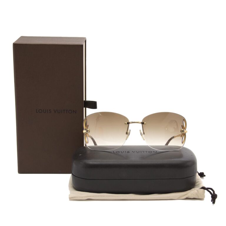 Louis Vuitton Gold Metal Frame Viola Sunglasses Z0464U - Yoogi's Closet