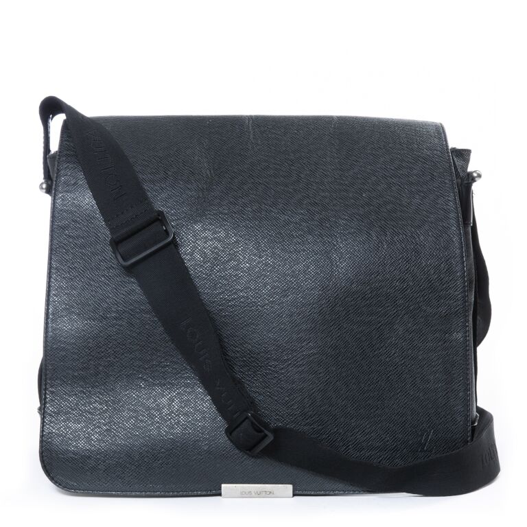 Louis Vuitton Ardoise Taiga Leather Viktor Messenger Bag Labellov Buy ...
