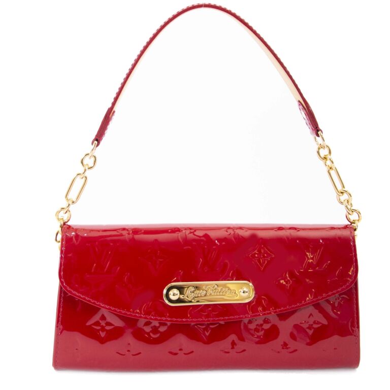 Red monogram Vernis leather Louis Vuitton Sunset Boulevard clutch