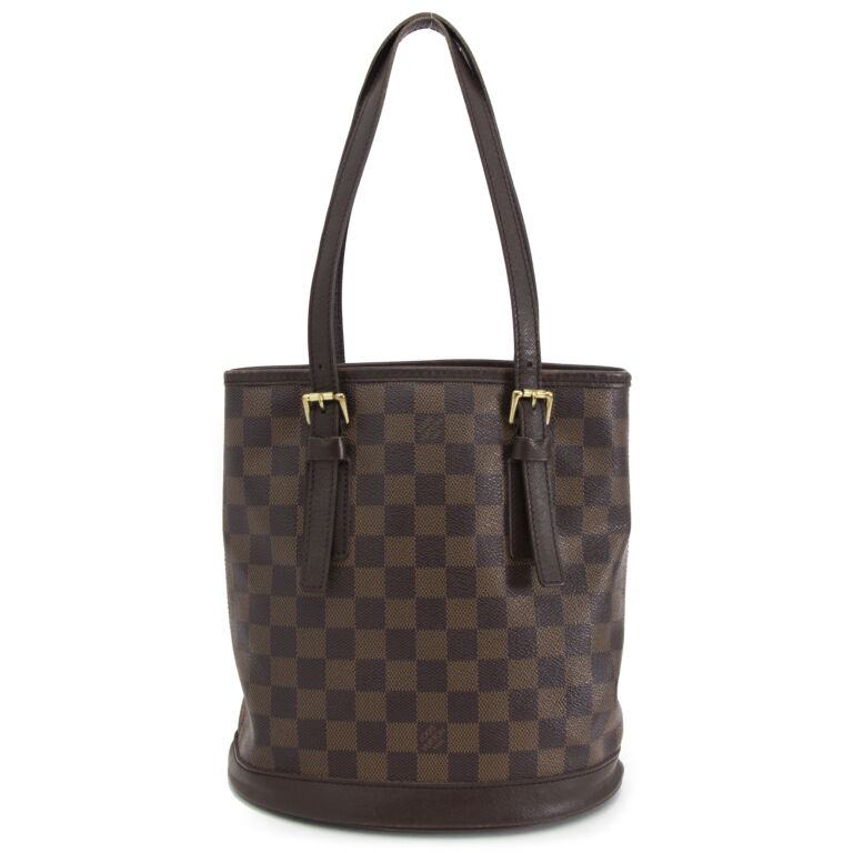 Damier bucket bag 2025