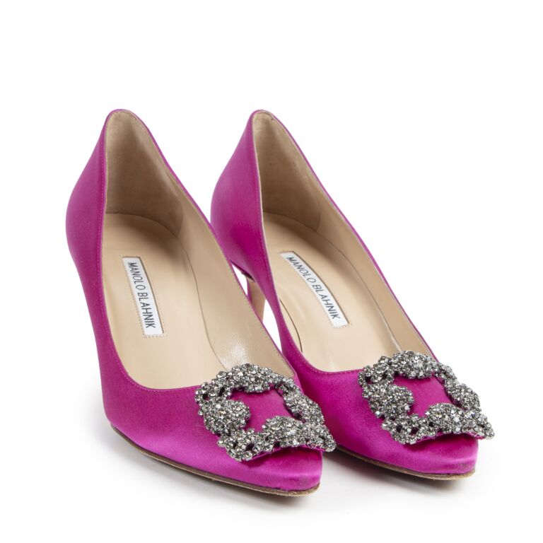 Manolo blahnik pink pumps deals