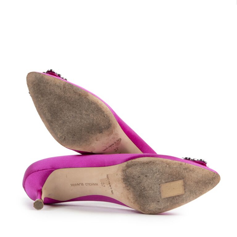 Manolo Blahnik Pink Jeweled Buckle Kitten Heel Pumps - Size