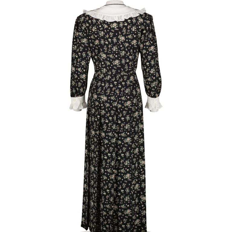 Miu Miu Black Floral Silk Maxi Dress - Size IT42 ○ Labellov