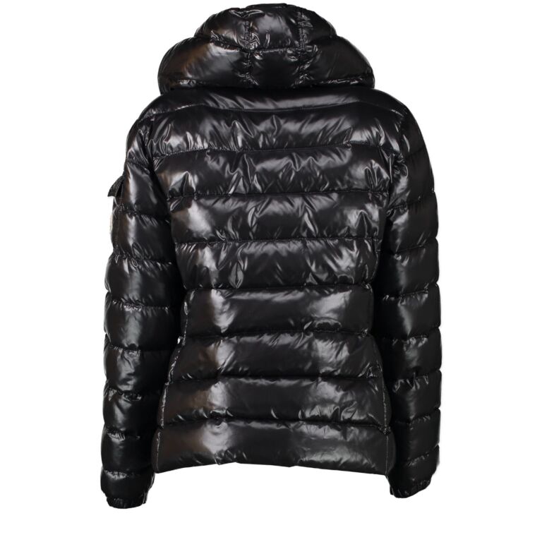 Do moncler jackets keep you warm online